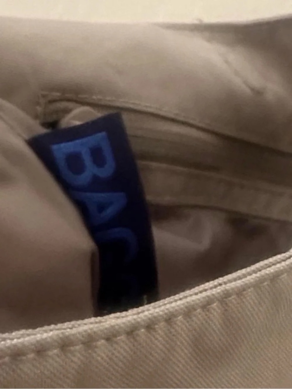 BAGGU Small Nylon Sling Bag - Dove - NWT - Picture 4 of 8